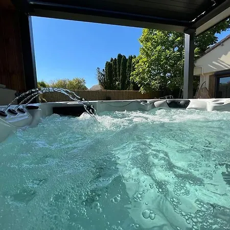 Kosyhouse - Un Petit Coin De Paradis-Spa & Massage Cauffry Exterior foto