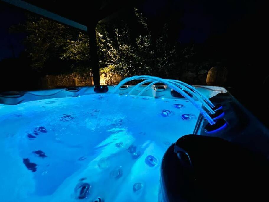Kosyhouse - Un Petit Coin De Paradis-spa & Massage Villa *